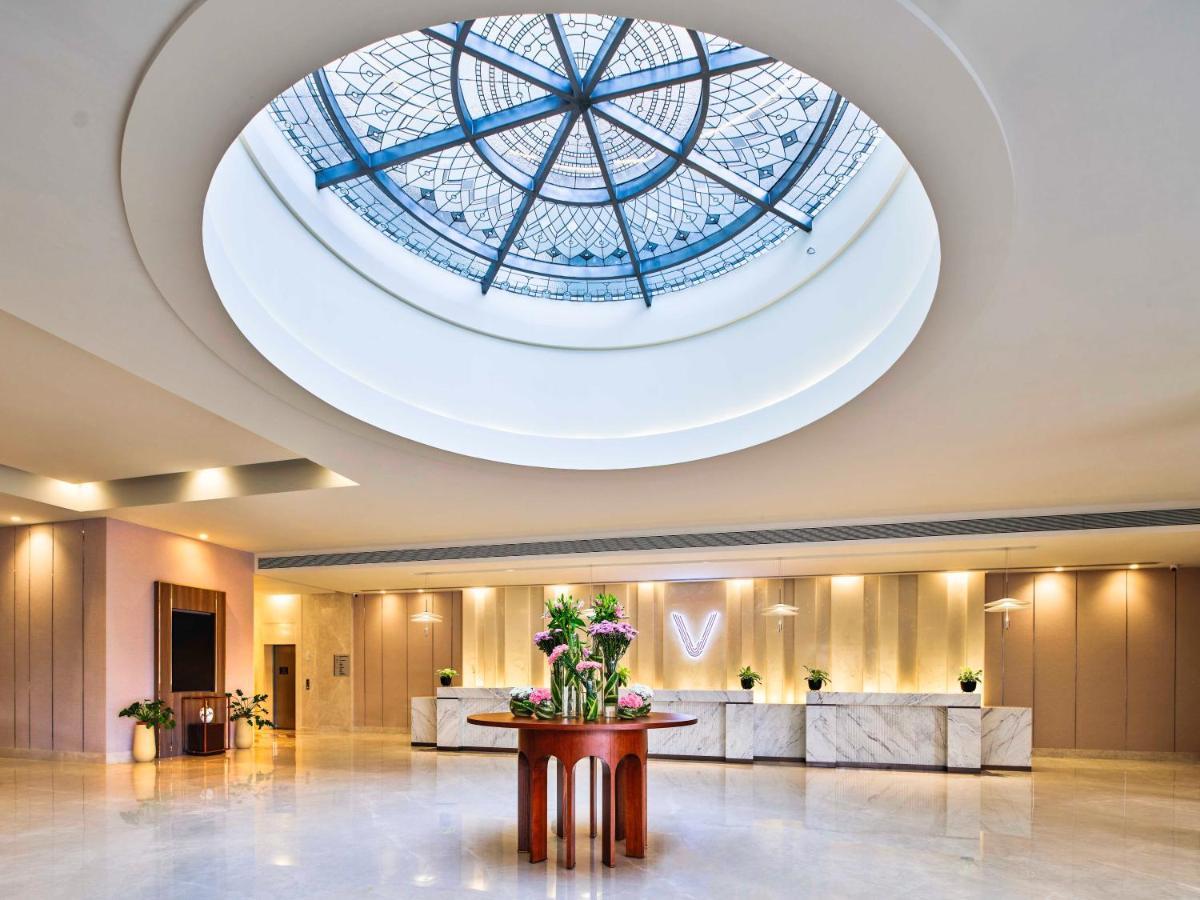 Vivanta Ahmedabad Sg Highway Экстерьер фото